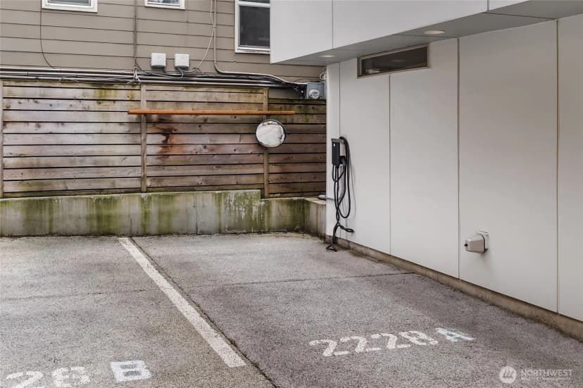 Property photo for 2228 10th Ave E #a, Seattle photo 28