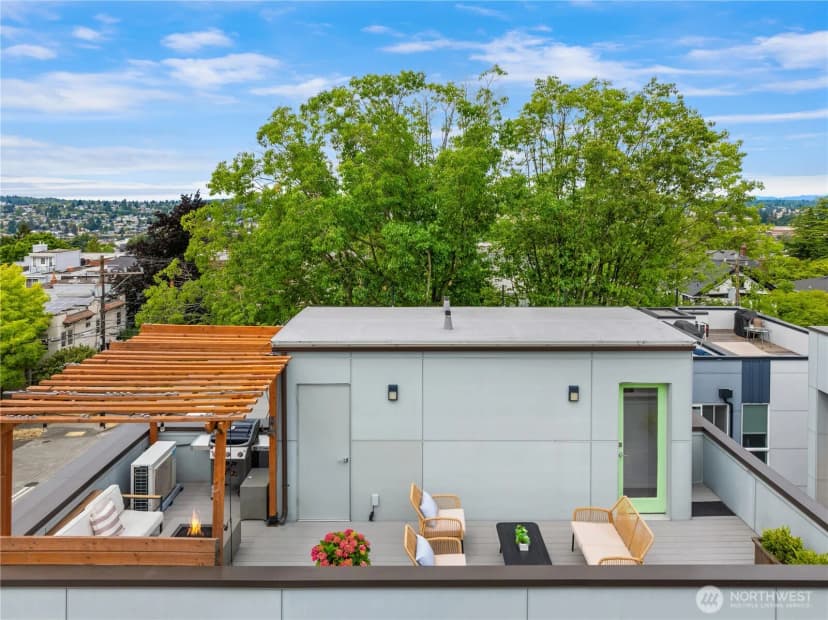 Property photo for 2228 10th Ave E #a, Seattle photo 27