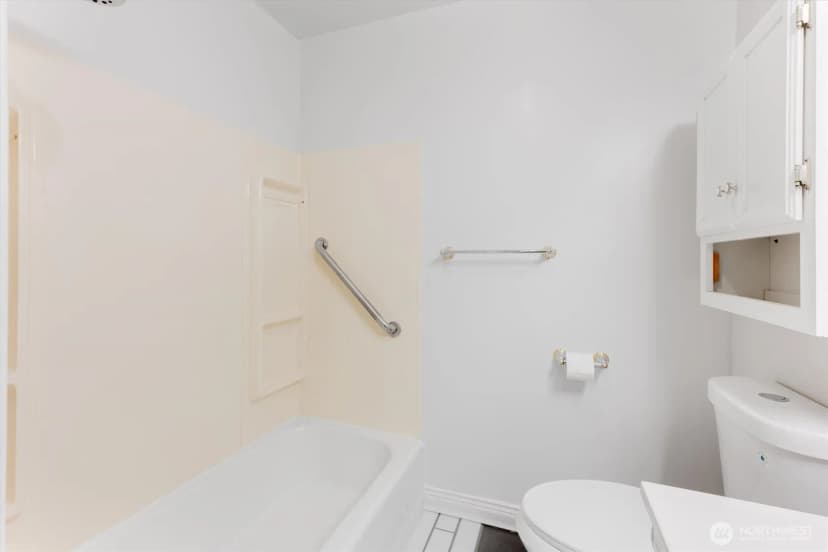 Property photo for 1447 9th Avenue, Longview photo 19