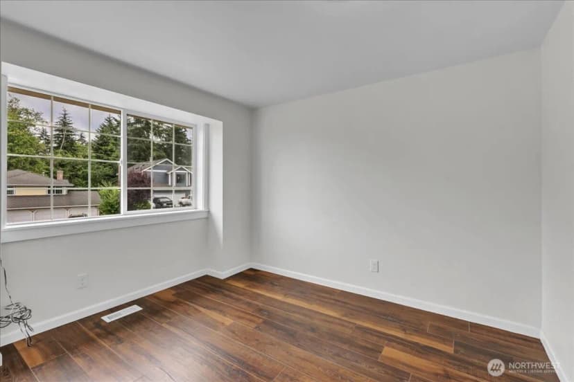 Property photo for 32027 11th Avenue Sw, Federal Way photo 28