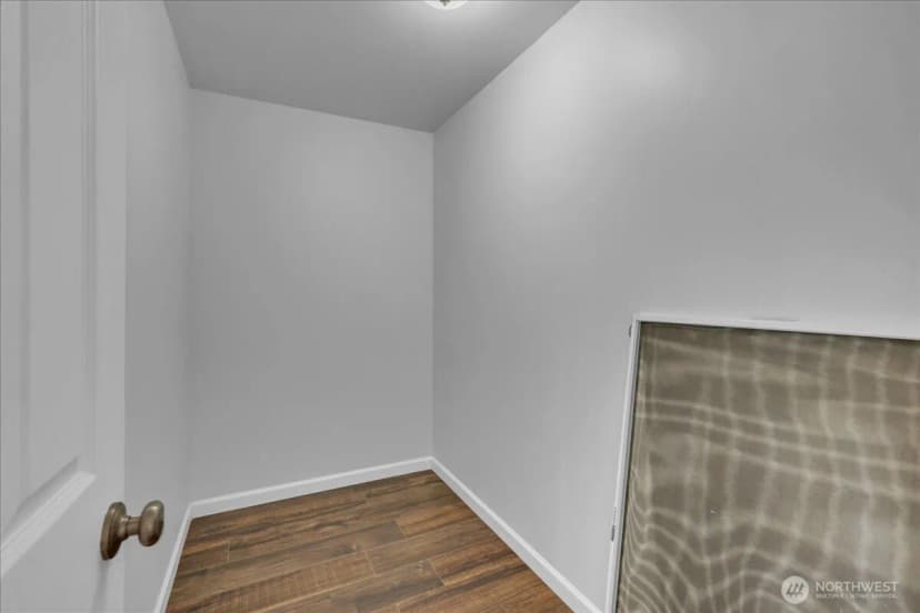 Property photo for 32027 11th Avenue Sw, Federal Way photo 22