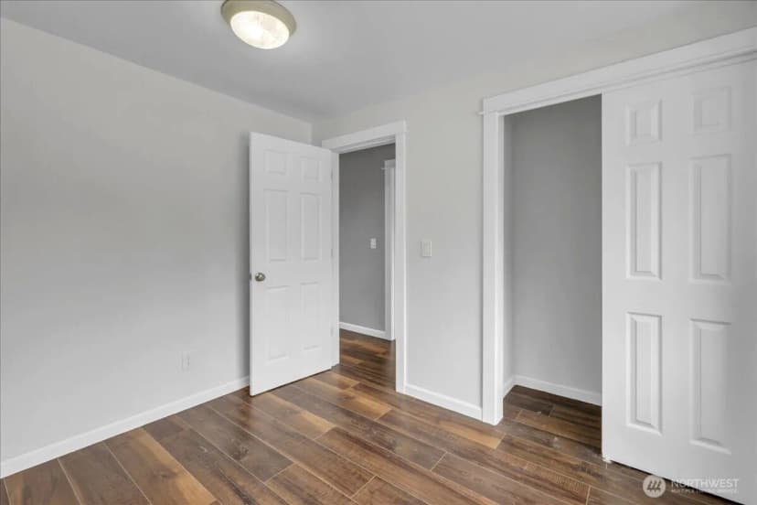 Property photo for 32027 11th Avenue Sw, Federal Way photo 29
