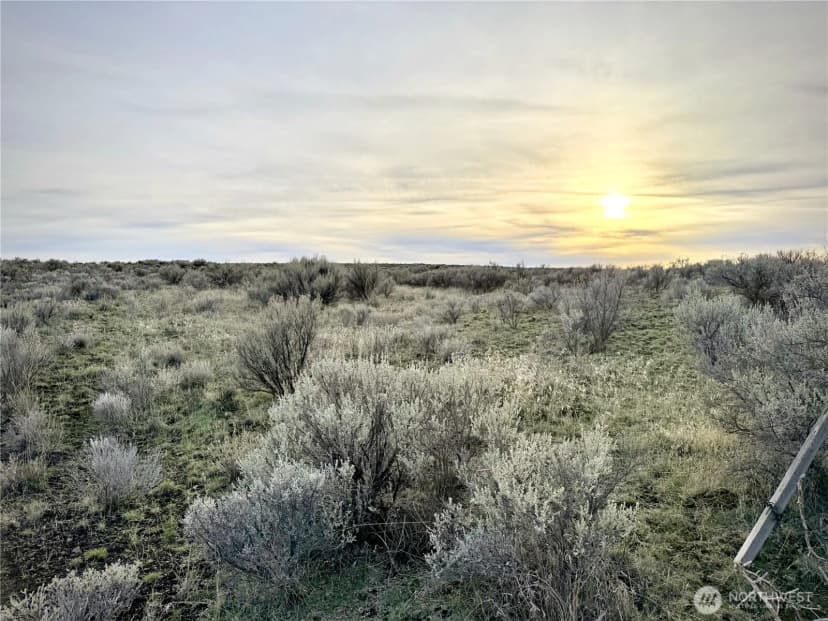 Property photo for 0 15.6 Road Ne #98860, Wilson Creek photo 2