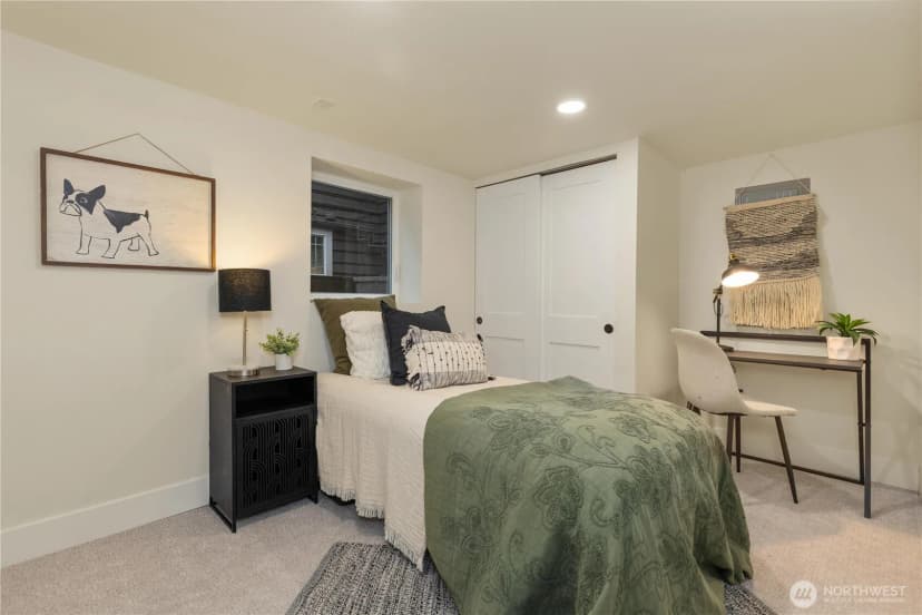 Property photo for 715 27th Avenue, Seattle photo 25