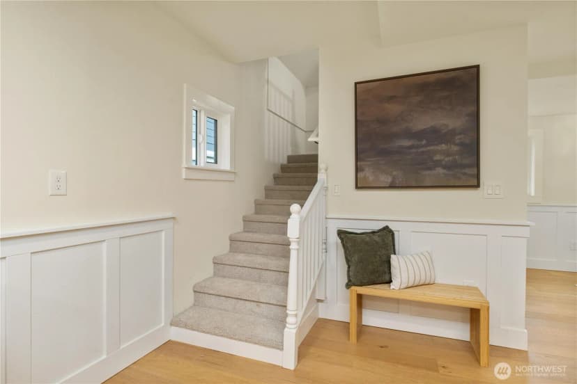 Property photo for 715 27th Avenue, Seattle photo 13