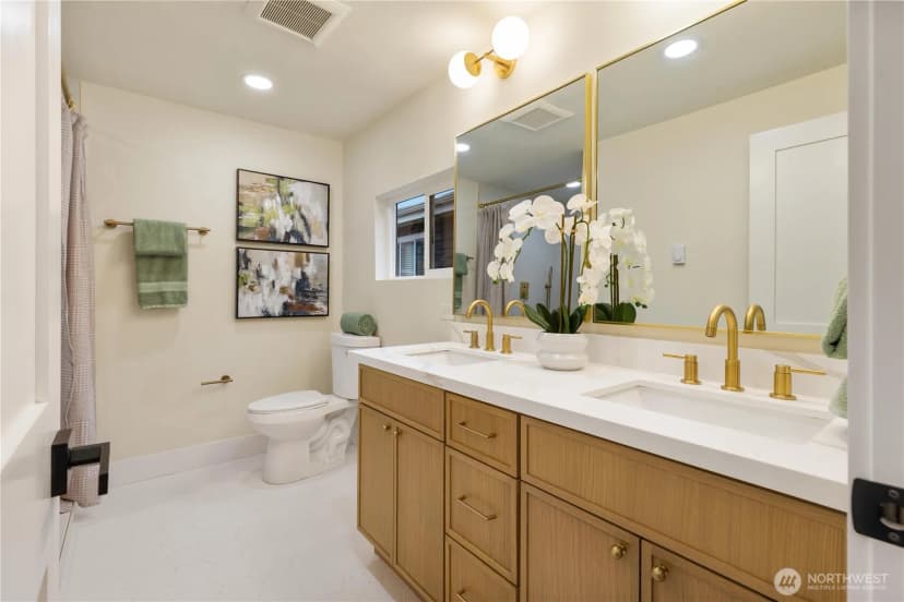 Property photo for 715 27th Avenue, Seattle photo 20
