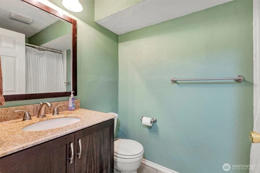 Property photo for 28210 187th Avenue Se, Kent photo 32
