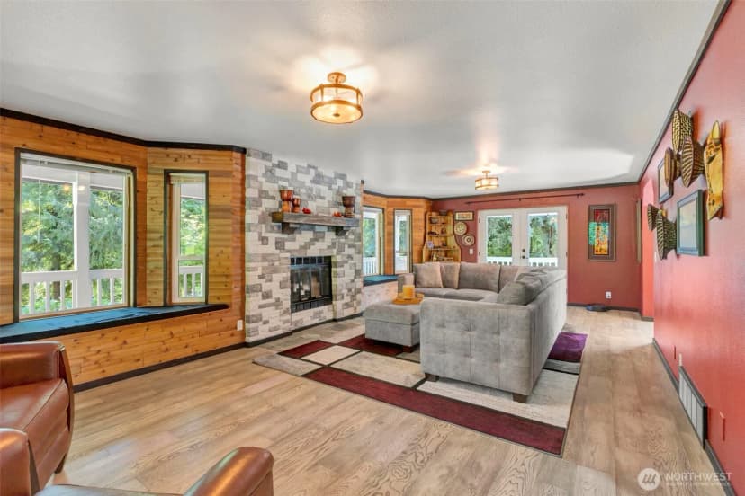 Property photo for 28210 187th Avenue Se, Kent photo 18