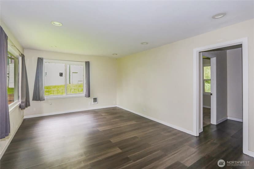 Property photo for 1312 E Summit Street, Aberdeen photo 5