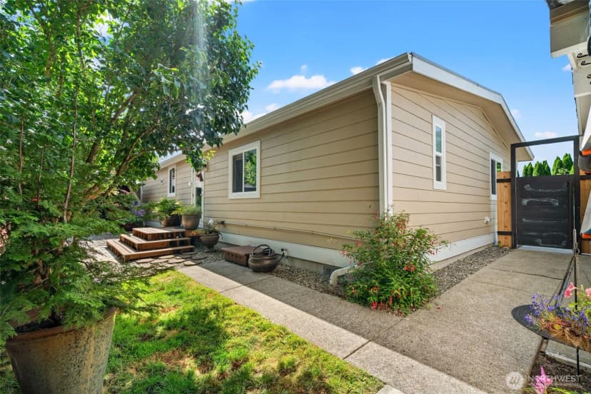 Property photo for 7719 223rd Street Sw, Edmonds photo 28