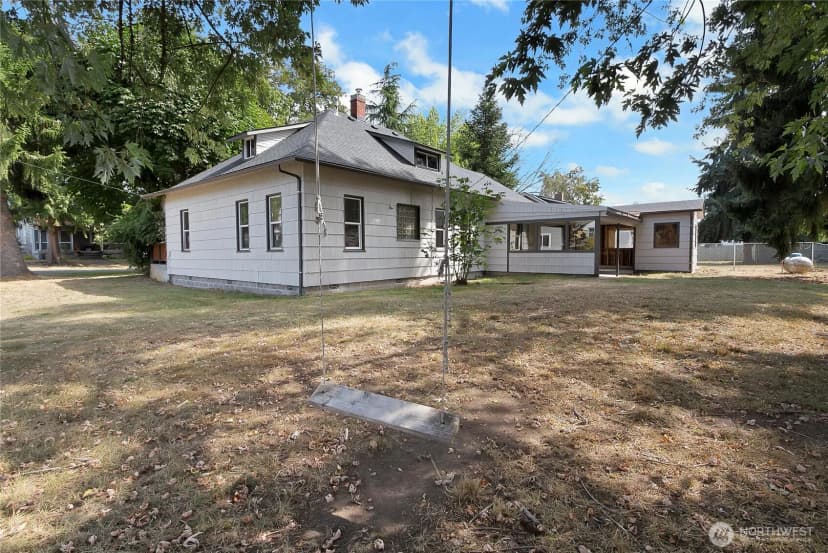 Property photo for 9410 355th Street S, Mc Kenna photo 32