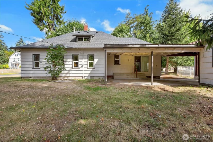 Property photo for 9410 355th Street S, Mc Kenna photo 33