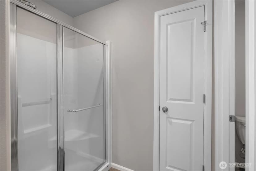 Property photo for 3119 Hanna Drive Ne, Lacey photo 20