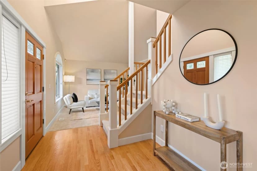 Property photo for 510 3rd Avenue N, Edmonds photo 8