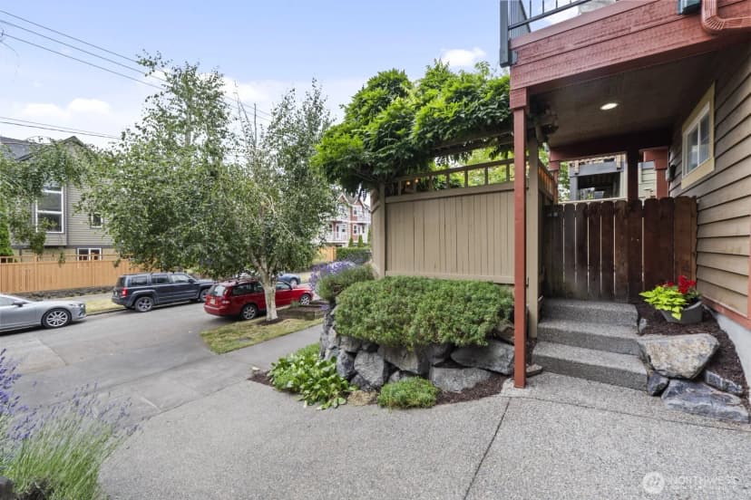 Property photo for 2606 Nw 57th Street #b, Seattle photo 32