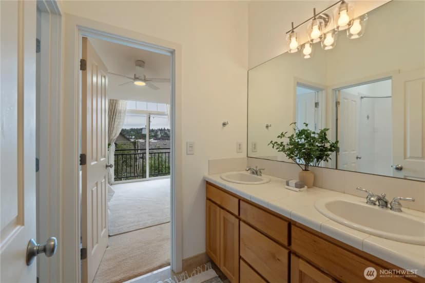 Property photo for 2606 Nw 57th Street #b, Seattle photo 20
