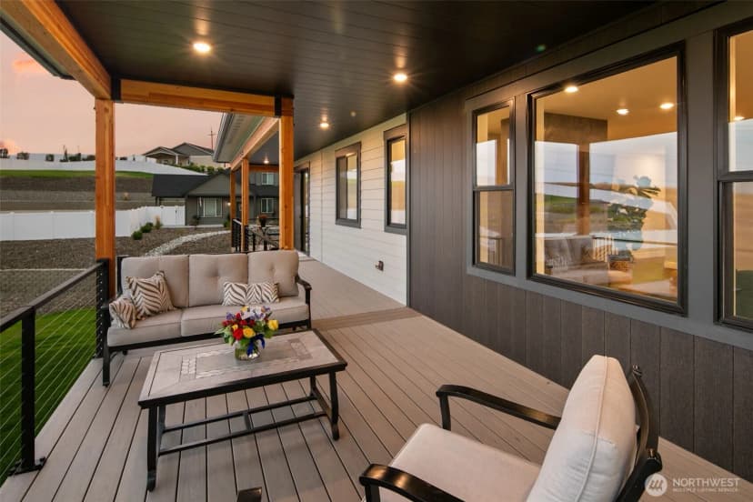 Property photo for 838 Autumn Crest Drive, Wenatchee photo 13