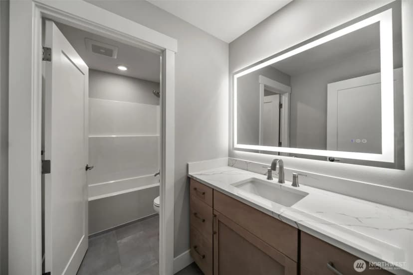 Property photo for 838 Autumn Crest Drive, Wenatchee photo 20