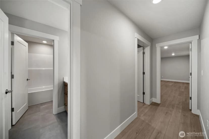 Property photo for 838 Autumn Crest Drive, Wenatchee photo 21