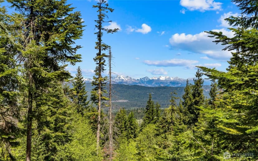 Property photo for 2000 Rocky Mountain Way, Cle Elum