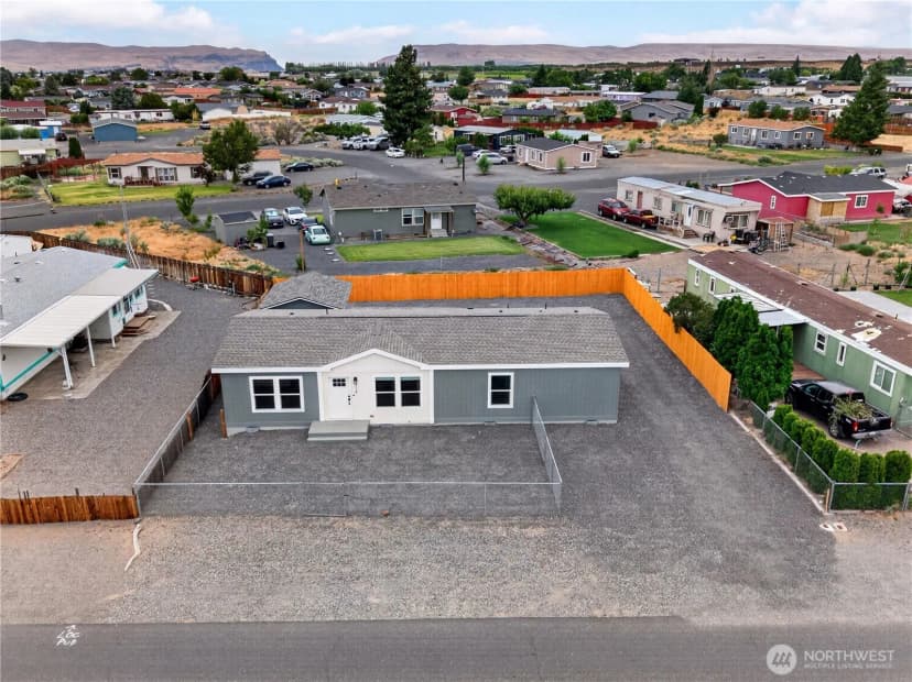 Property photo for 412 Sw Thunderbird Way, Mattawa photo 31