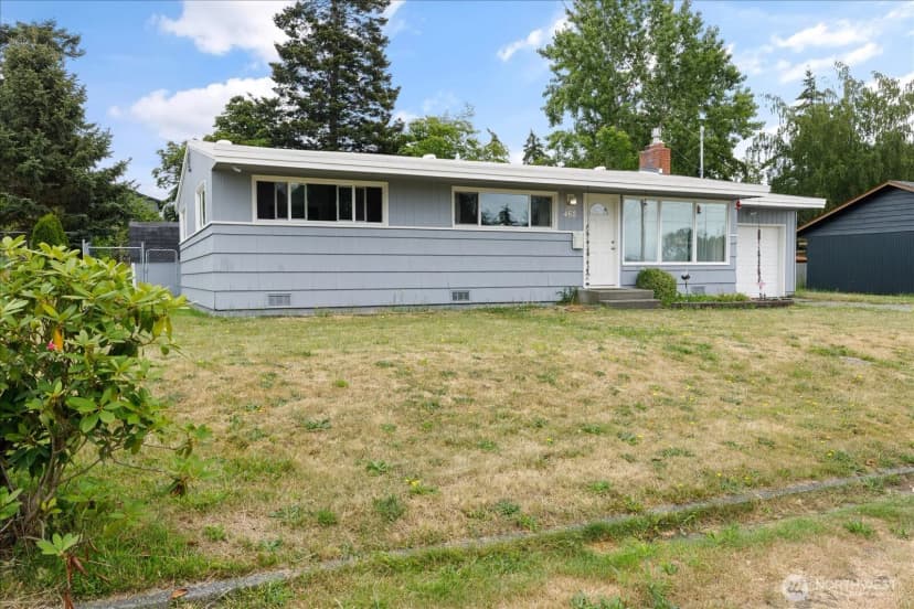 Property photo for 462 Se Quaker Street, Oak Harbor photo 25