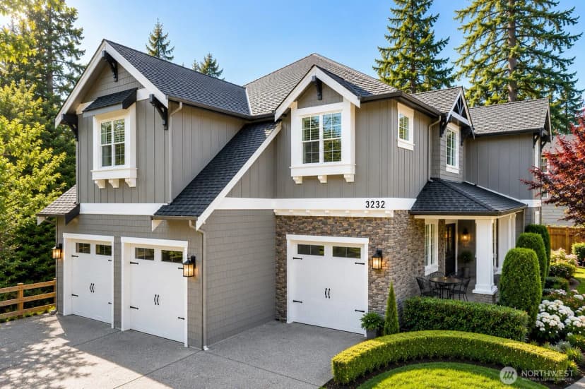 Property photo for 3232 112th Avenue Se, Bellevue