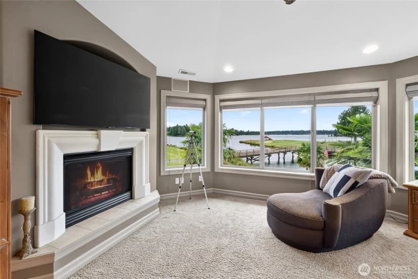 Property photo for 20208 Island Parkway East, Lake Tapps photo 30
