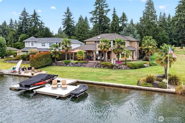 Property photo for 20208 Island Parkway East, Lake Tapps