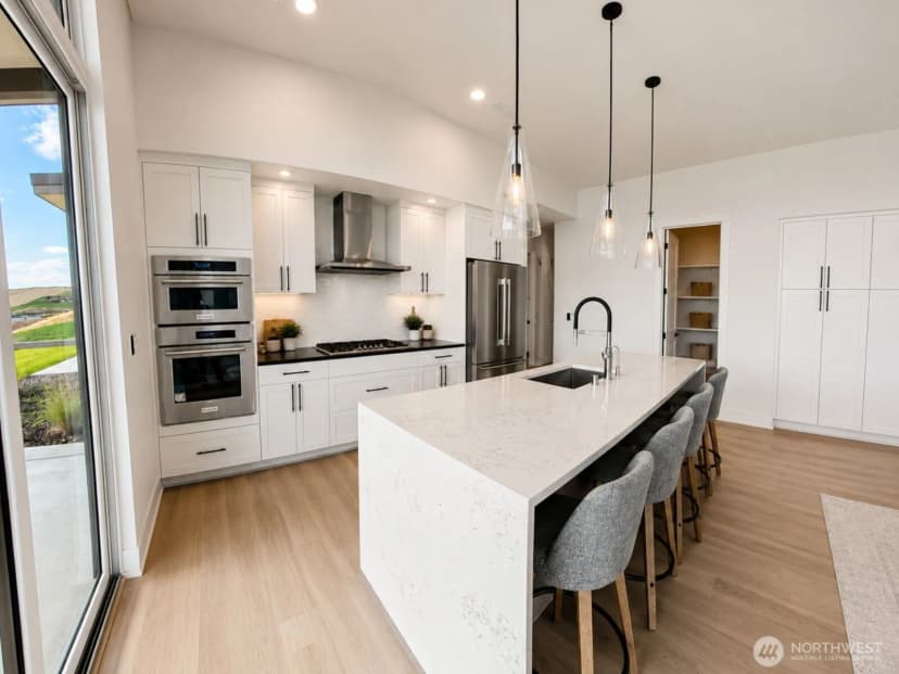 Property photo for 9665 Ridgeview Drive Nw, Quincy photo 8