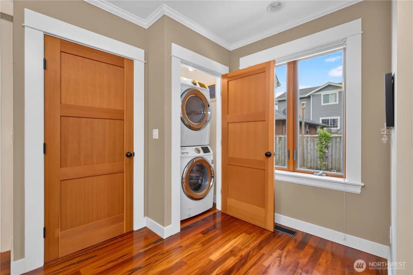 Property photo for 7337 Jones Avenue Nw, Seattle photo 13