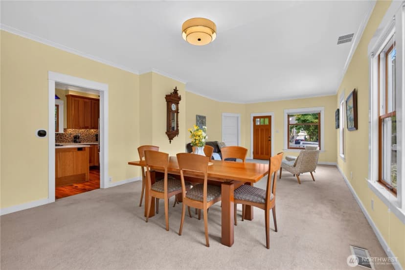 Property photo for 7337 Jones Avenue Nw, Seattle photo 8