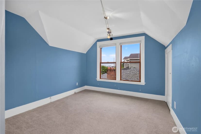 Property photo for 7337 Jones Avenue Nw, Seattle photo 17