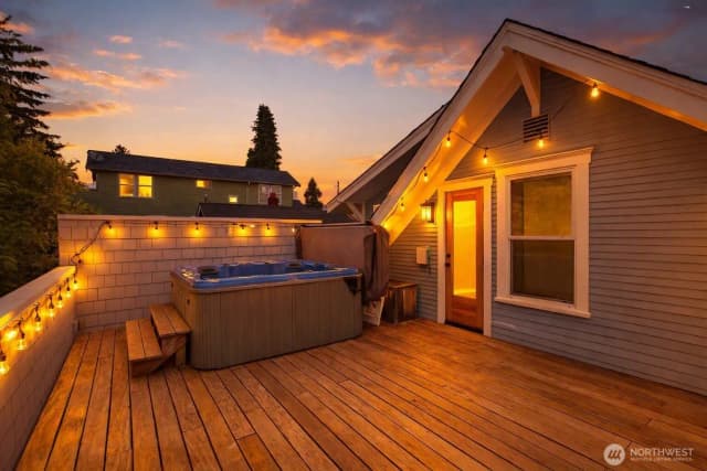Property photo for 7337 Jones Avenue Nw, Seattle photo 4