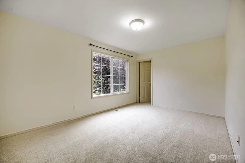 Property photo for 10193 224th Avenue Ne, Redmond photo 19