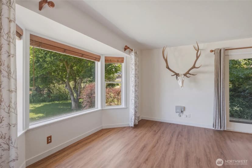 Property photo for 1310 Red Apple Road, Wenatchee photo 10