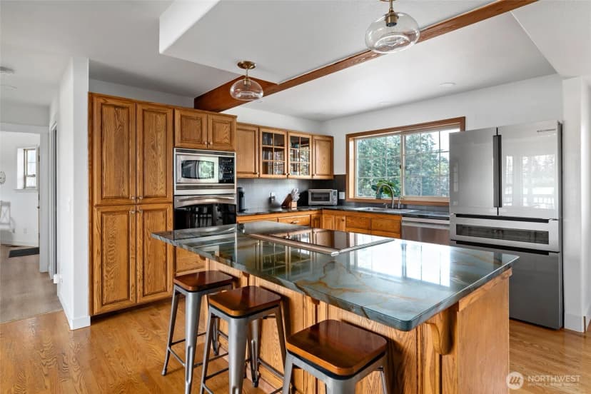 Property photo for 1646 Wind Dancer Place, Coupeville photo 11