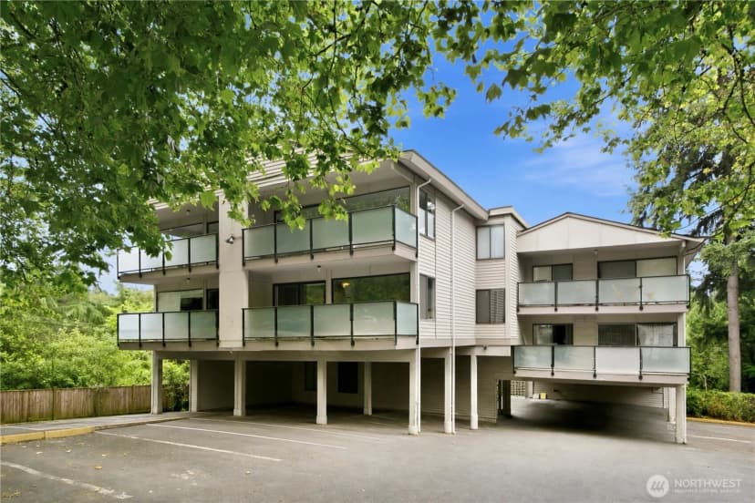 Property photo for 321 Bellevue Way Se #203, Bellevue
