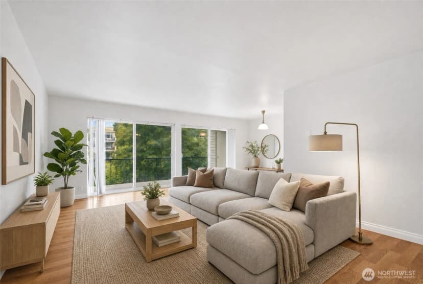 Property photo for 321 Bellevue Way Se #203, Bellevue photo 2