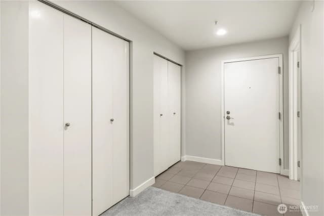 Property photo for 321 10th Avenue S #610, Seattle photo 4