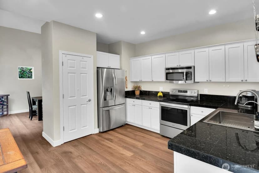 Property photo for 19937 Colleens Lane Se, Monroe photo 6