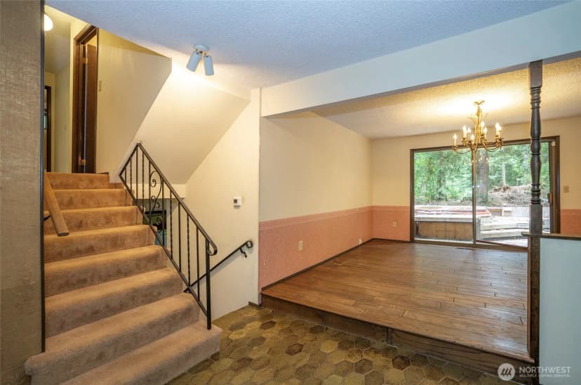 Property photo for 16035 266th Avenue Se, Issaquah photo 18