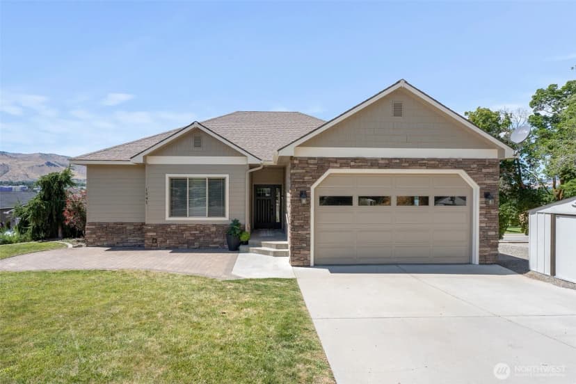 Property photo for 1541 N Anne Avenue, East Wenatchee