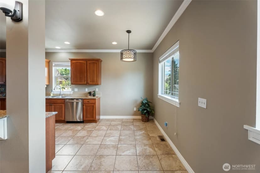 Property photo for 1541 N Anne Avenue, East Wenatchee photo 12