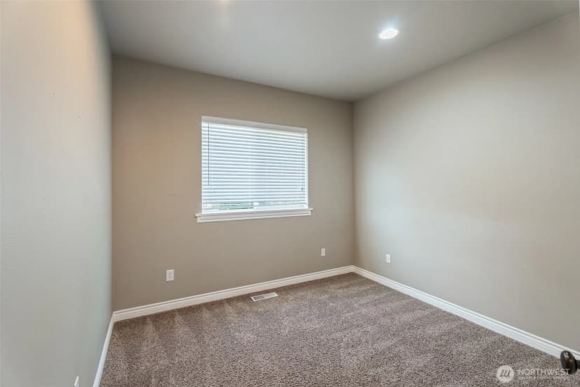 Property photo for 1541 N Anne Avenue, East Wenatchee photo 27