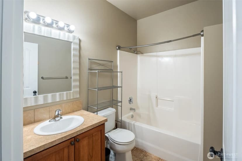 Property photo for 1541 N Anne Avenue, East Wenatchee photo 34