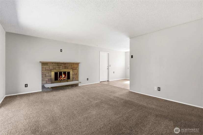 Property photo for 802 Oakcrest Drive Se, Lacey photo 9