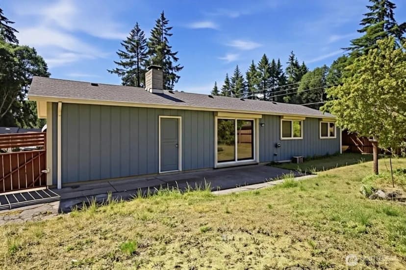 Property photo for 802 Oakcrest Drive Se, Lacey photo 24