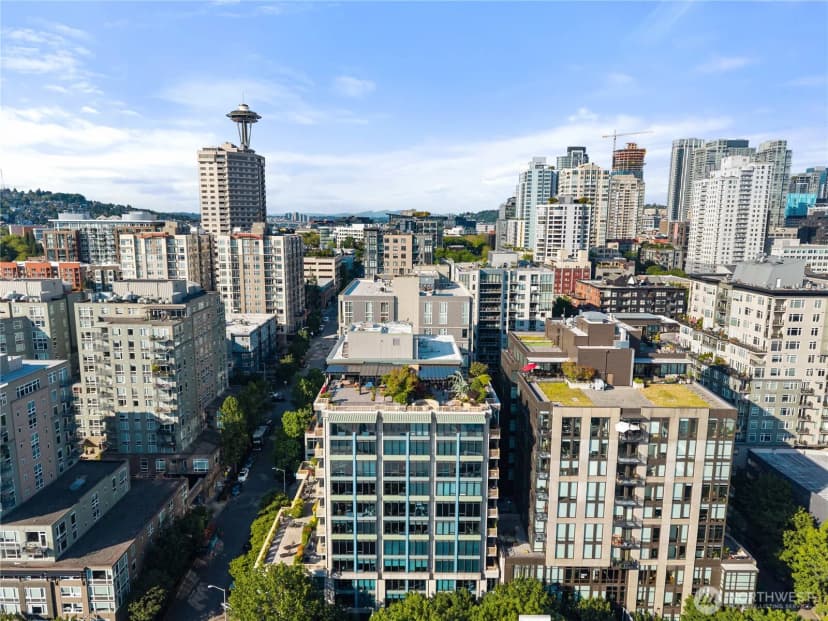 Property photo for 2716 Elliott Avenue #310, Seattle photo 29