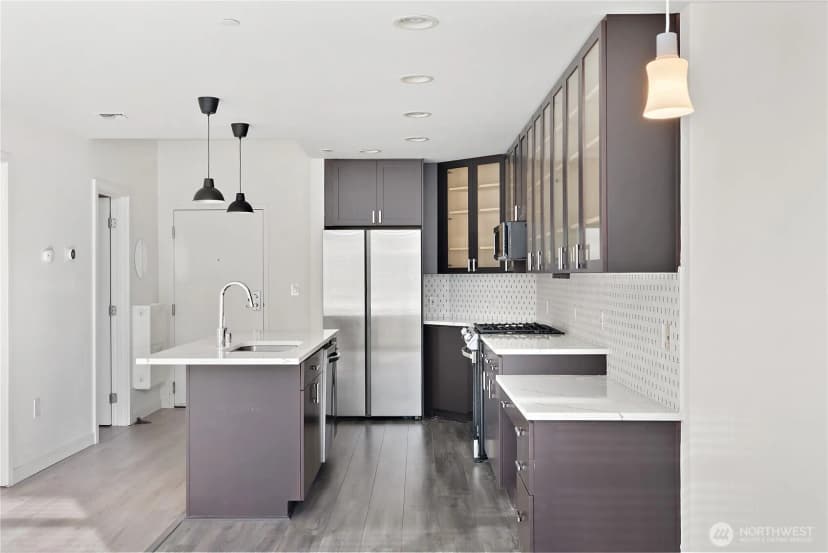 Property photo for 2716 Elliott Avenue #310, Seattle photo 7